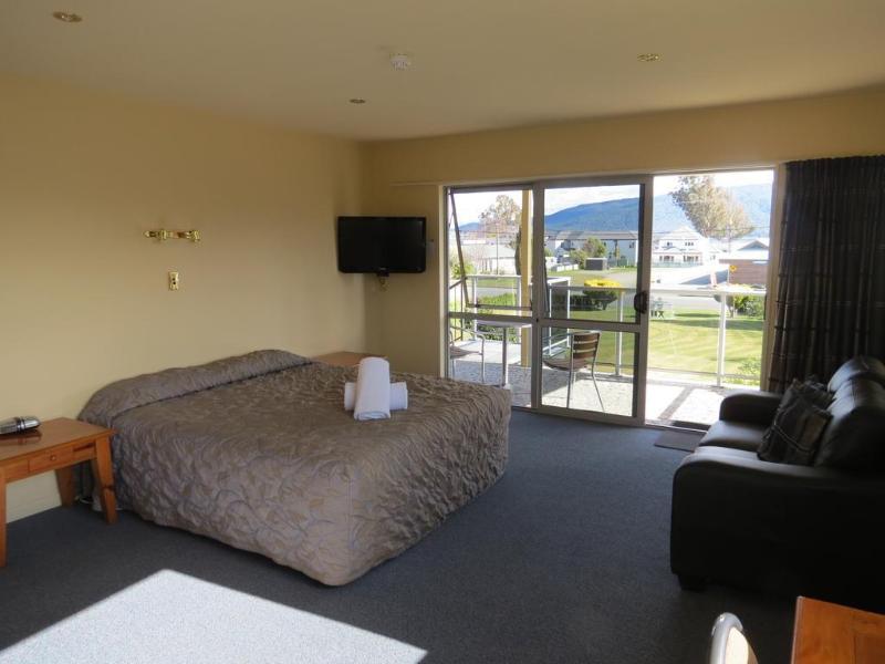Alpine View Motel Te Anau Exterior foto
